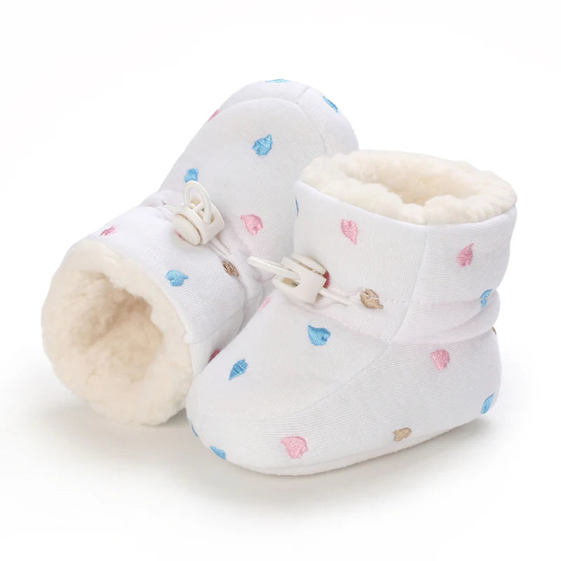 Chaussons Douillets Coeur Couleur Blancs pour Bébé - MiniMoo™